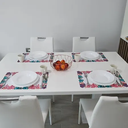 Vibe Apartment- N Pools Апартаменты Нэводари